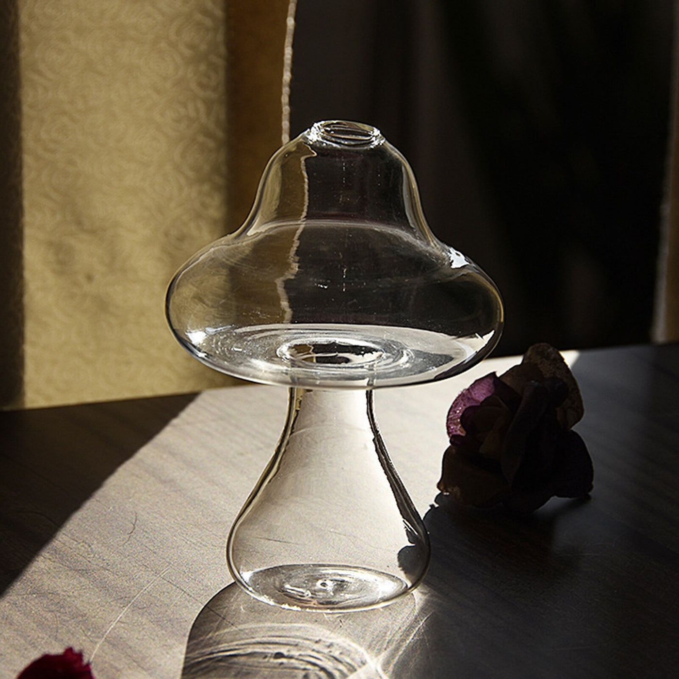 Clear Glass Flowers Vase, Model #5