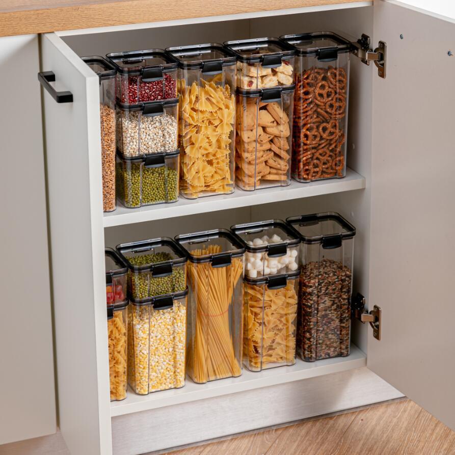 Black Food Storage Containers