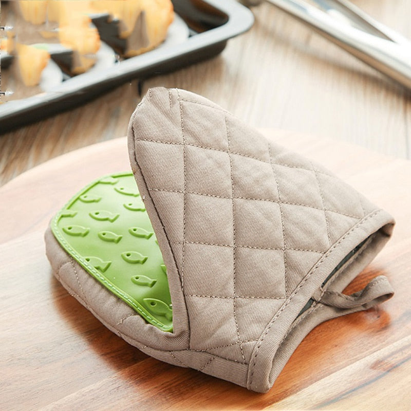 Cotton-Silicone Oven Gloves